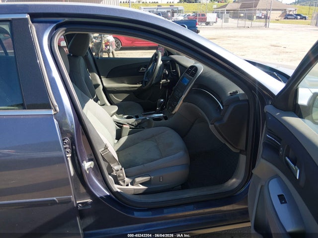 Продажа на аукционе авто 2014 Chevrolet Malibu 1ls, vin: 1G11B5SLXEF277660, номер лота: 45242204