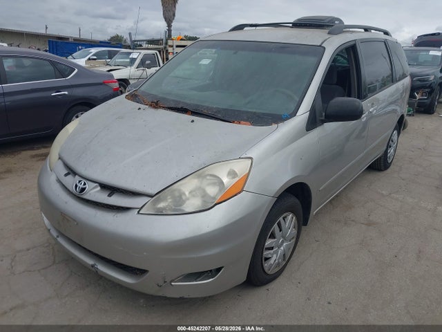 45242207 :رقم المزاد ، 5TDZA23C66S433656 vin ، 2006 Toyota Sienna Le مزاد بيع
