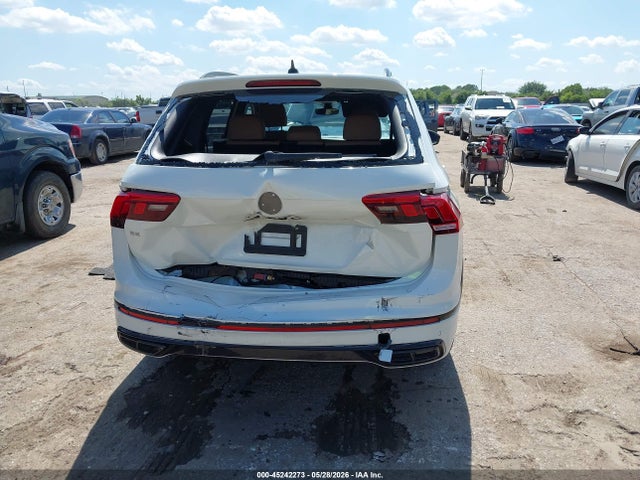 Aukcja sprzedaży 2024 Volkswagen Tiguan 2.0t Se R-line Black, vin: 3VVCB7AX5RM006335, numer aukcji: 45242273