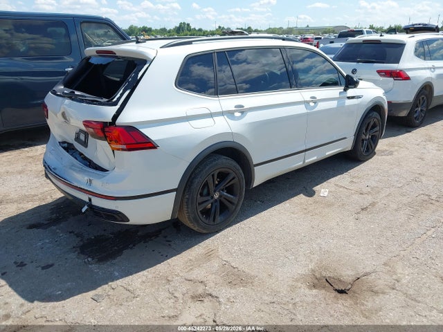 Aukcja sprzedaży 2024 Volkswagen Tiguan 2.0t Se R-line Black, vin: 3VVCB7AX5RM006335, numer aukcji: 45242273