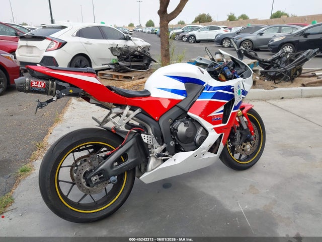 Honda Cbr600 Rr 2018 JH2PC40J4JK400646 Image 12