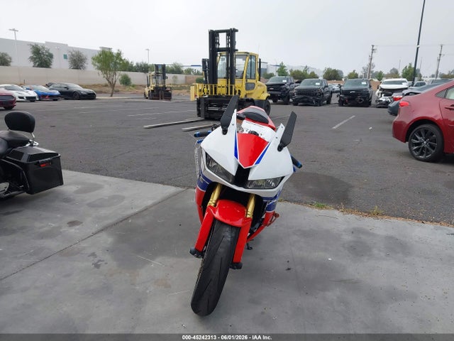 Honda Cbr600 Rr 2018 JH2PC40J4JK400646 Image 5