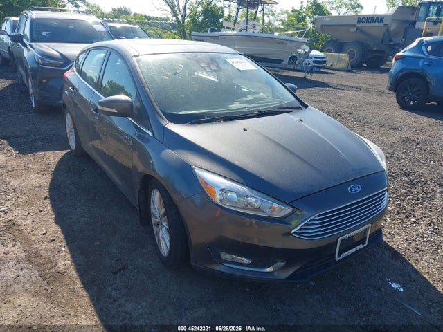 2016 Ford Focus Titanium მანქანა იყიდება აუქციონზე, vin: 1FADP3N27GL200767, აუქციონის ნომერი: 45242321