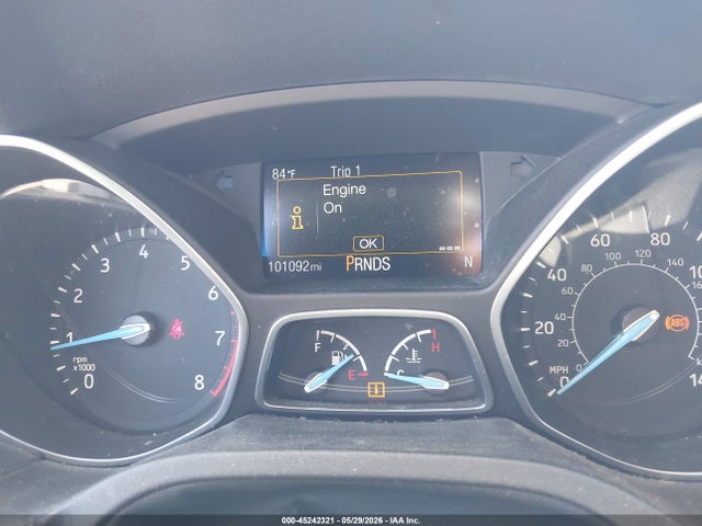 2016 Ford Focus Titanium მანქანა იყიდება აუქციონზე, vin: 1FADP3N27GL200767, აუქციონის ნომერი: 45242321