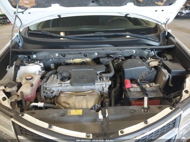 JTMBFREV9ED092547 Toyota RAV4 LE