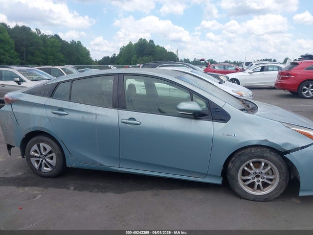 Продаж на аукціоні авто 2016 Toyota Prius Three, vin: JTDKARFU7G3503280, номер лоту: 45242359