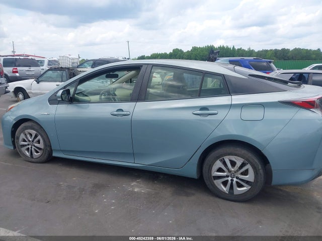 Продаж на аукціоні авто 2016 Toyota Prius Three, vin: JTDKARFU7G3503280, номер лоту: 45242359