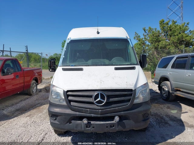 Продаж на аукціоні авто 2015 Mercedes-benz Sprinter 2500 High Roof, vin: WD3PE8DC9F5954643, номер лоту: 45242363