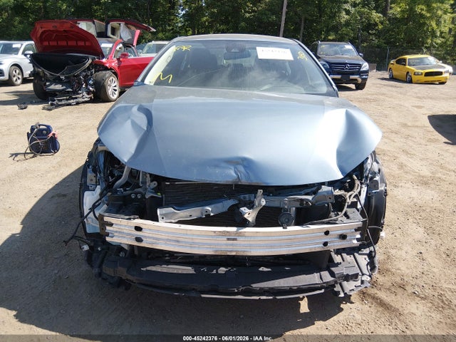 45242376 :رقم المزاد ، JTDEPMAE4N3016789 vin ، 2022 Toyota Corolla Le مزاد بيع