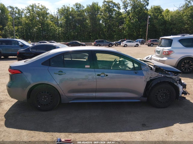 45242376 :رقم المزاد ، JTDEPMAE4N3016789 vin ، 2022 Toyota Corolla Le مزاد بيع