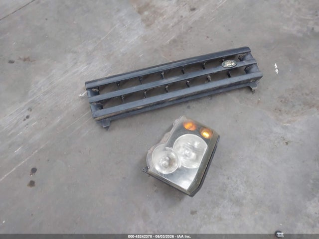 45242378 :رقم المزاد ، SALTW16413A786037 vin ، 2003 Land Rover Discovery Se مزاد بيع