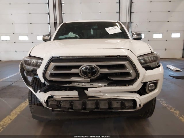 Toyota Tacoma Limited 2023 3TMHZ5BN7PM140634 Image 13