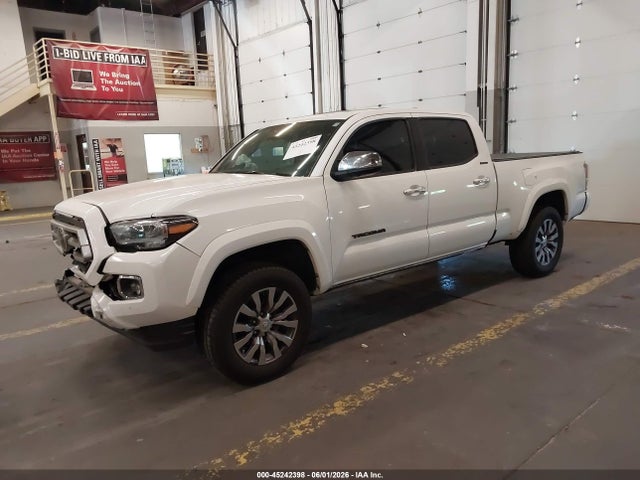 Toyota Tacoma Limited 2023 3TMHZ5BN7PM140634 Image 2