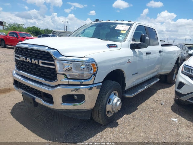 45242399 :رقم المزاد ، 3C63RRHL2RG360070 vin ، 2024 Ram 3500 Big Horn  4x4 8' Box مزاد بيع