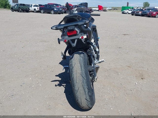 Aukcja sprzedaży 2025 Cf Moto 675ss, vin: LCEPEVLP3S6001696, numer aukcji: 45242406