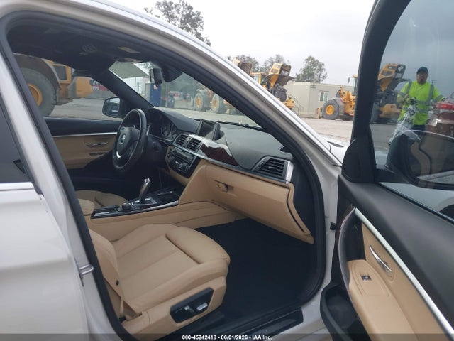 WBA8E1C3XHA159210 BMW 330e Iperformance