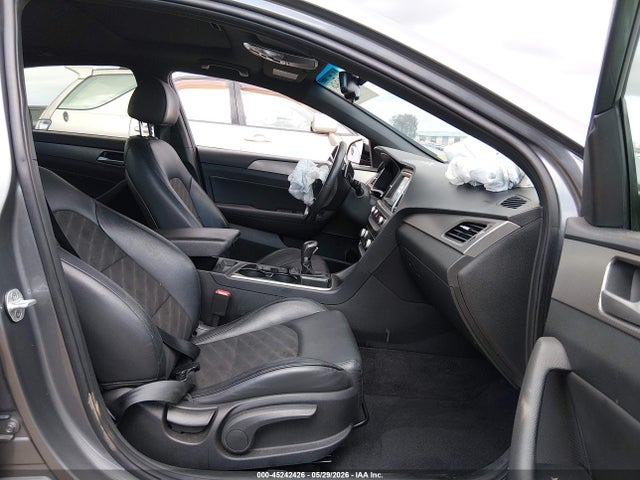 45242426 :رقم المزاد ، 5NPE34AF8KH779144 vin ، 2019 Hyundai Sonata Sport مزاد بيع