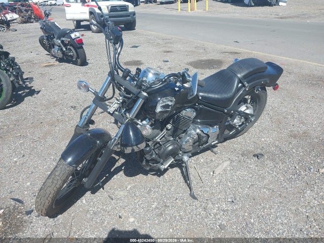 45242450 :رقم المزاد ، JYAVM01E8FA140476 vin ، 2015 Yamaha Xvs650 مزاد بيع
