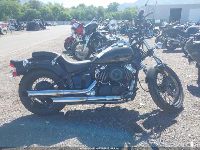45242450 :رقم المزاد ، JYAVM01E8FA140476 vin ، 2015 Yamaha Xvs650 مزاد بيع