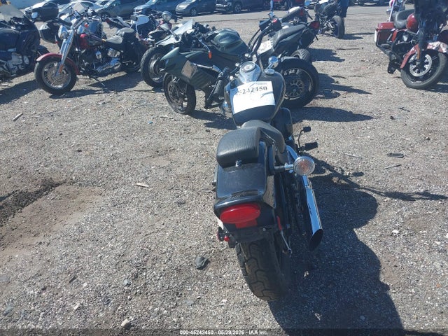 45242450 :رقم المزاد ، JYAVM01E8FA140476 vin ، 2015 Yamaha Xvs650 مزاد بيع