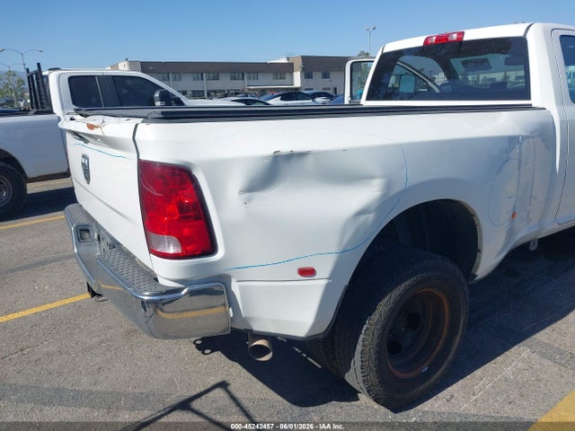 RAM 3500 Tradesman 2014 3C63RPAL4EG251750 Image 16