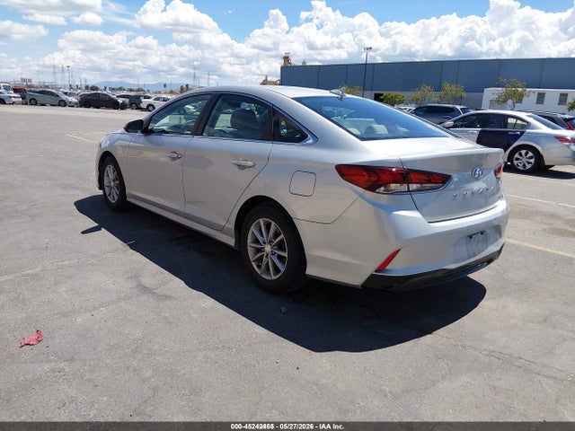45242465 :رقم المزاد ، 5NPE24AA6JH705291 vin ، 2018 Hyundai Sonata Eco مزاد بيع