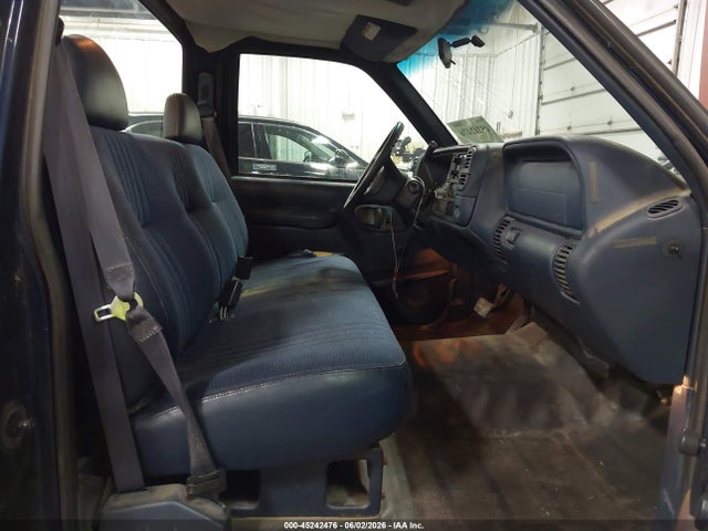 45242476 :رقم المزاد ، 1GCEC14W3WZ278204 vin ، 1998 Chevrolet C1500 Fleetside W/t مزاد بيع
