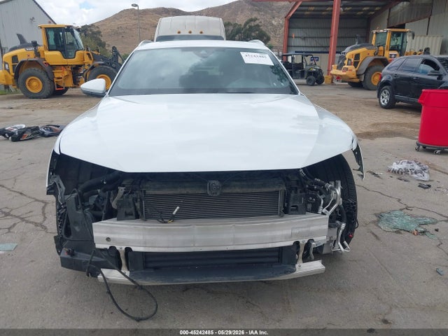 Продаж на аукціоні авто 2024 Audi Q8 E-tron Premium Plus Quattro, vin: WA15AAGE0RB032226, номер лоту: 45242485