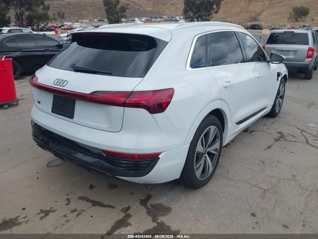 Продаж на аукціоні авто 2024 Audi Q8 E-tron Premium Plus Quattro, vin: WA15AAGE0RB032226, номер лоту: 45242485