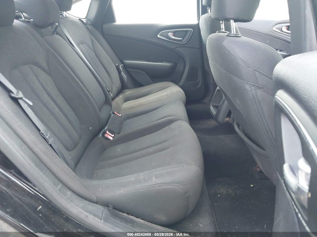 Продажа на аукционе авто 2015 Chrysler 200 Limited, vin: 1C3CCCAB8FN607883, номер лота: 45242488