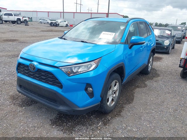 Aukcja sprzedaży 2021 Toyota Rav4 Xle, vin: 2T3W1RFV1MW126917, numer aukcji: 45242513