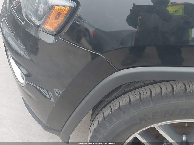 2017 Jeep Grand Cherokee Limited 4x2 მანქანა იყიდება აუქციონზე, vin: 1C4RJEBG2HC923313, აუქციონის ნომერი: 45242520
