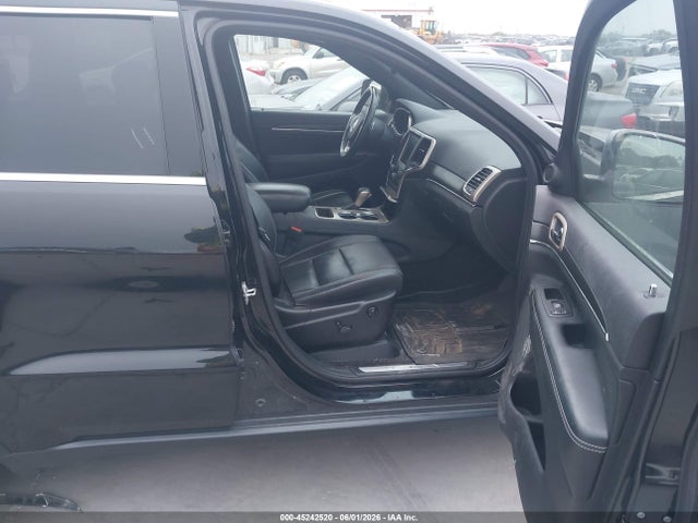 2017 Jeep Grand Cherokee Limited 4x2 მანქანა იყიდება აუქციონზე, vin: 1C4RJEBG2HC923313, აუქციონის ნომერი: 45242520