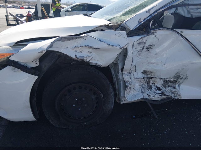 4T4BF1FK3GR584680 Toyota CAMRY LE