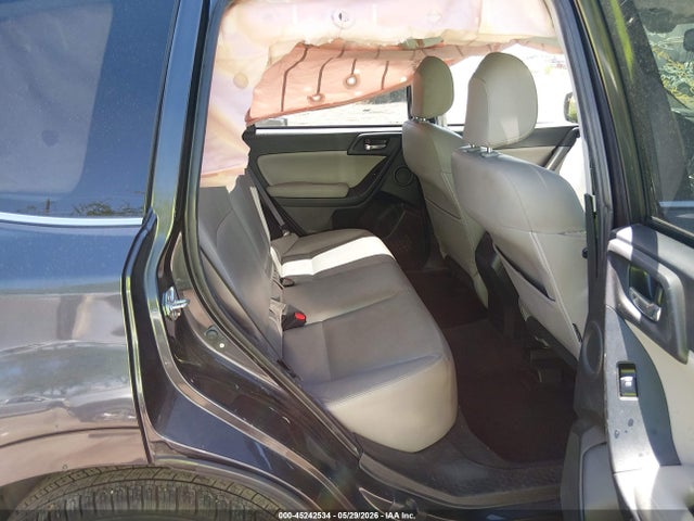 Subaru Forester 2.5i Touring 2015 JF2SJAWC9FH577070 Image 8