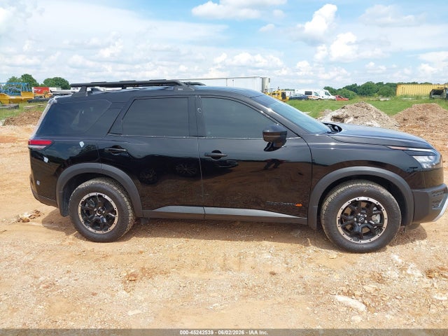 5N1DR3BD4RC226431 Nissan Pathfinder Rock Creek 4wd