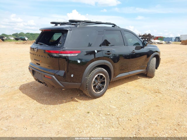 5N1DR3BD4RC226431 Nissan Pathfinder Rock Creek 4wd