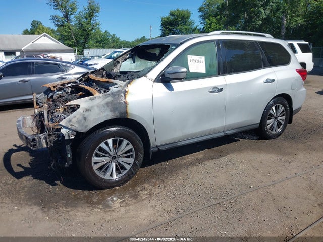 2017 Nissan Pathfinder S მანქანა იყიდება აუქციონზე, vin: 5N1DR2MM3HC693300, აუქციონის ნომერი: 45242544