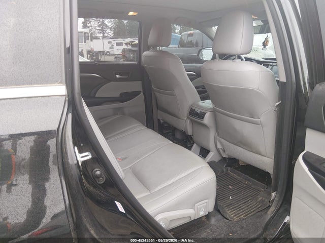 45242551 :رقم المزاد ، 5TDDZRFH3JS870266 vin ، 2018 Toyota Highlander Limited Platinum مزاد بيع