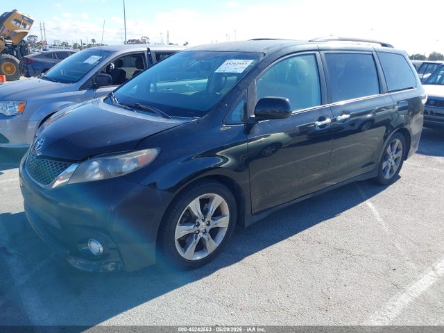 Продаж на аукціоні авто 2013 Toyota Sienna Se 8 Passenger, vin: 5TDXK3DC4DS392160, номер лоту: 45242553