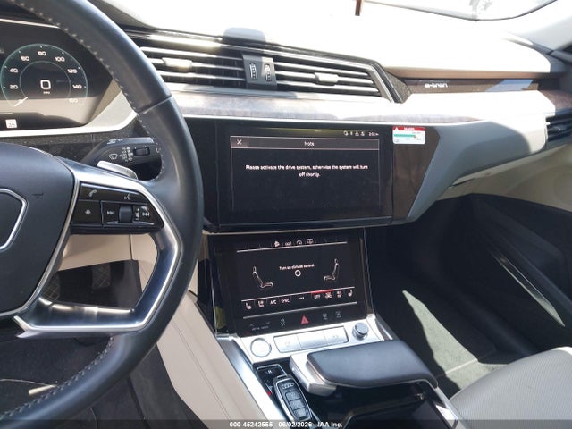 Audi E-tron Premium Plus 2019 WA1LAAGE1KB015688 Image 19