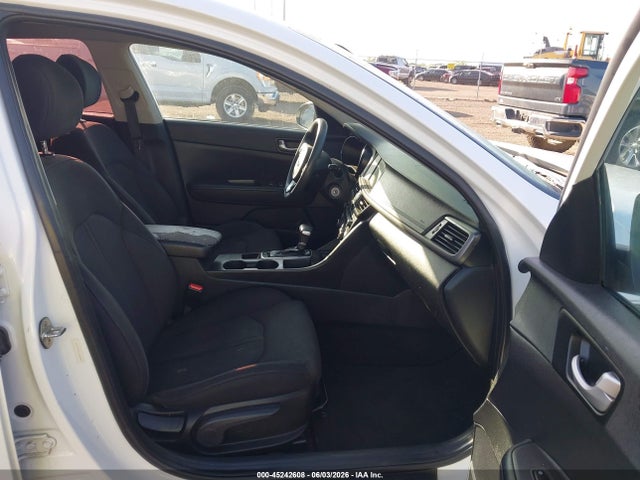 Продажа на аукционе авто 2018 Kia Optima Lx, vin: 5XXGT4L34JG244897, номер лота: 45242608