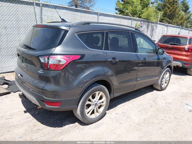 Продажа на аукционе авто 2018 Ford Escape Se, vin: 1FMCU9GD8JUB99173, номер лота: 45242631