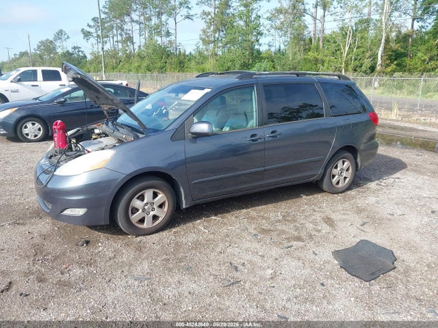 Продажа на аукционе авто 2009 Toyota Sienna Xle, vin: 5TDZK22C19S262317, номер лота: 45242640