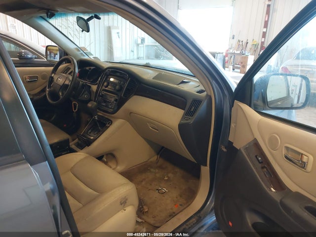 45242671 :رقم المزاد ، JTEHF21A930136440 vin ، 2003 Toyota Highlander Limited V6 مزاد بيع