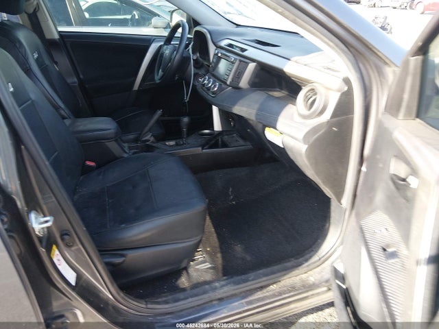 Toyota RAV4 LE 2015 JTMZFREVXFJ047490 Image 5