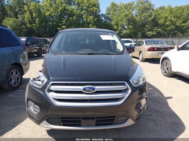 Продажа на аукционе авто 2019 Ford Escape Se, vin: 1FMCU9GD4KUB24066, номер лота: 45242693