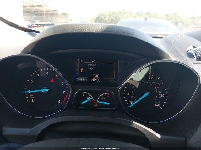 Продажа на аукционе авто 2019 Ford Escape Se, vin: 1FMCU9GD4KUB24066, номер лота: 45242693