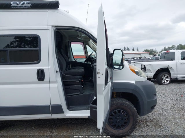 3C6URVJG7JE125805 RAM Promaster 3500 Cargo Van High Roof 159 Wb Ext