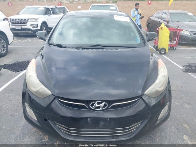 45242736 :رقم المزاد ، KMHDH4AE5DU627492 vin ، 2013 Hyundai Elantra Limited مزاد بيع